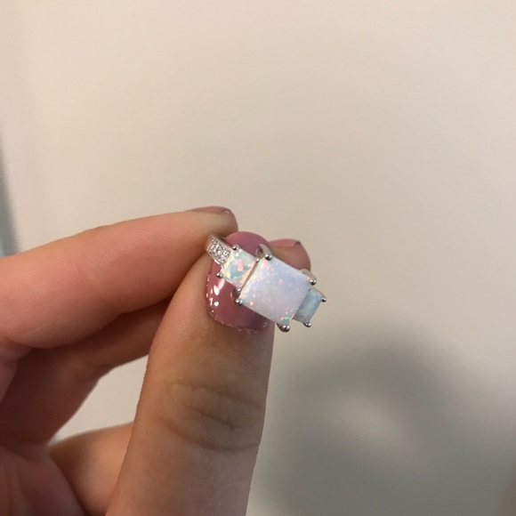 LAST ONE! Sterling Silver Opal Ring - Picture 6 of 8